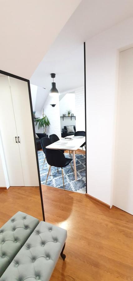 Apartment Split Level