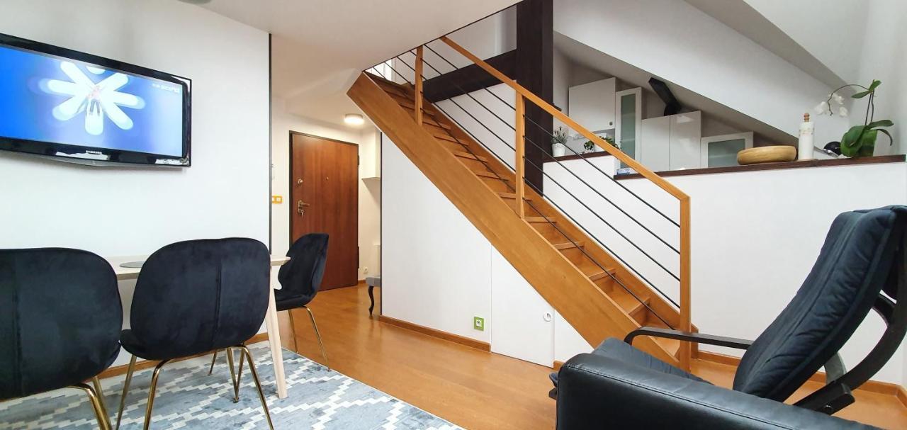 Apartment Split Level