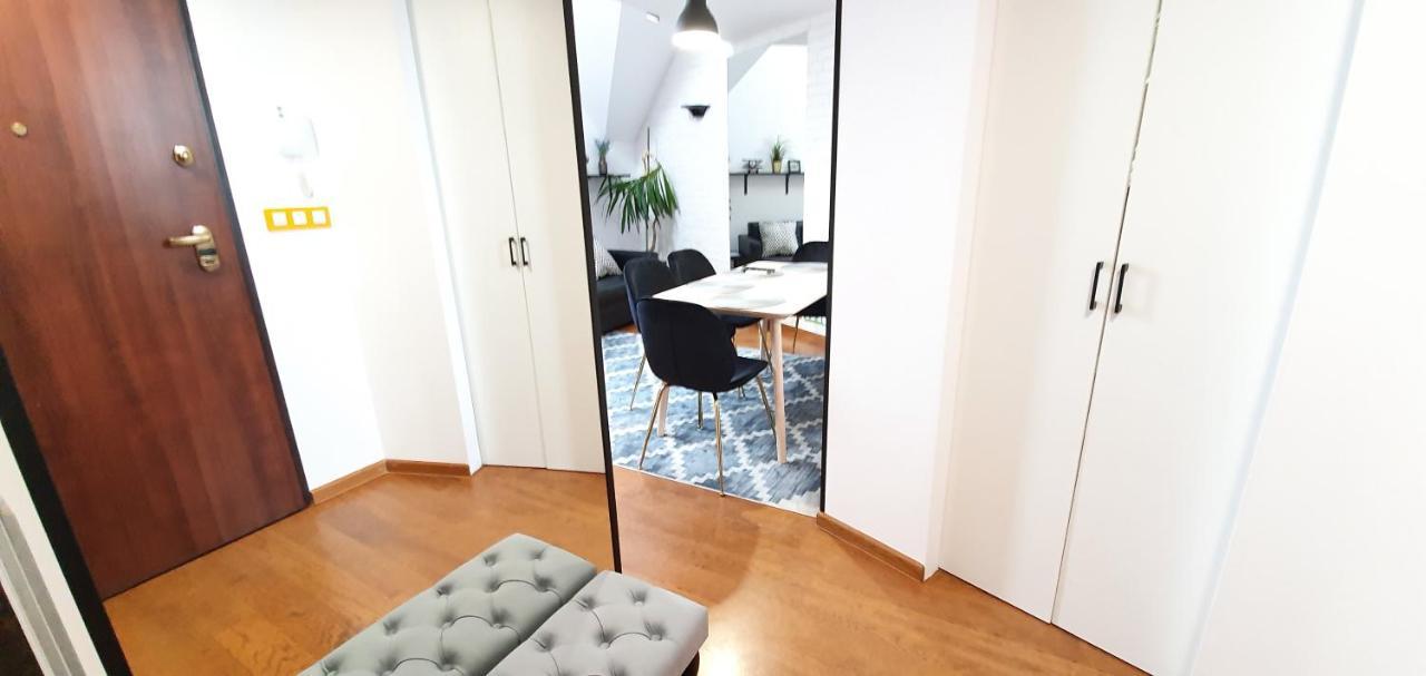 Apartment Split Level