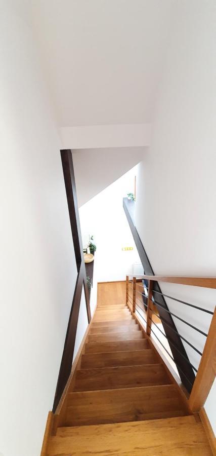 Apartment Split Level