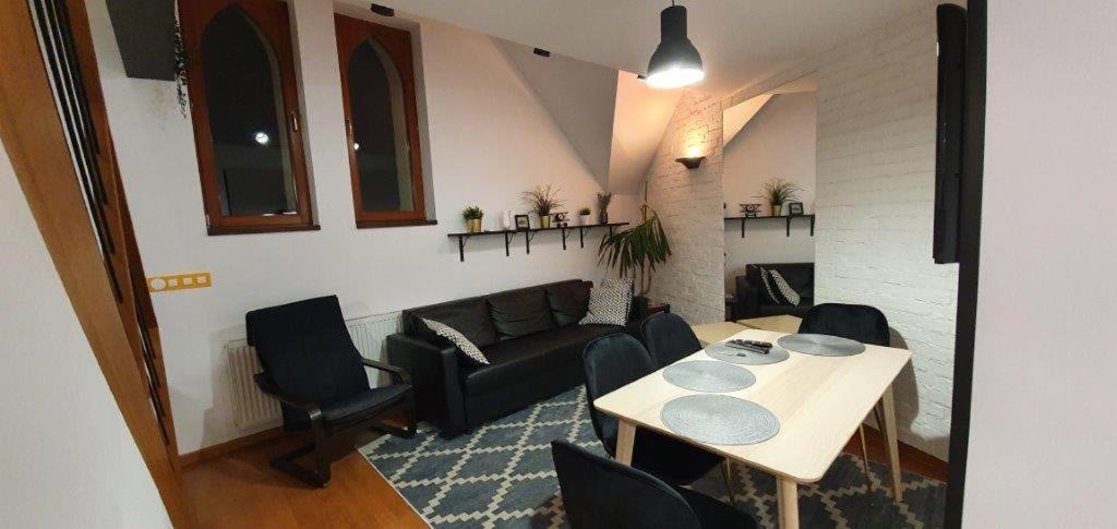 Apartment Split Level